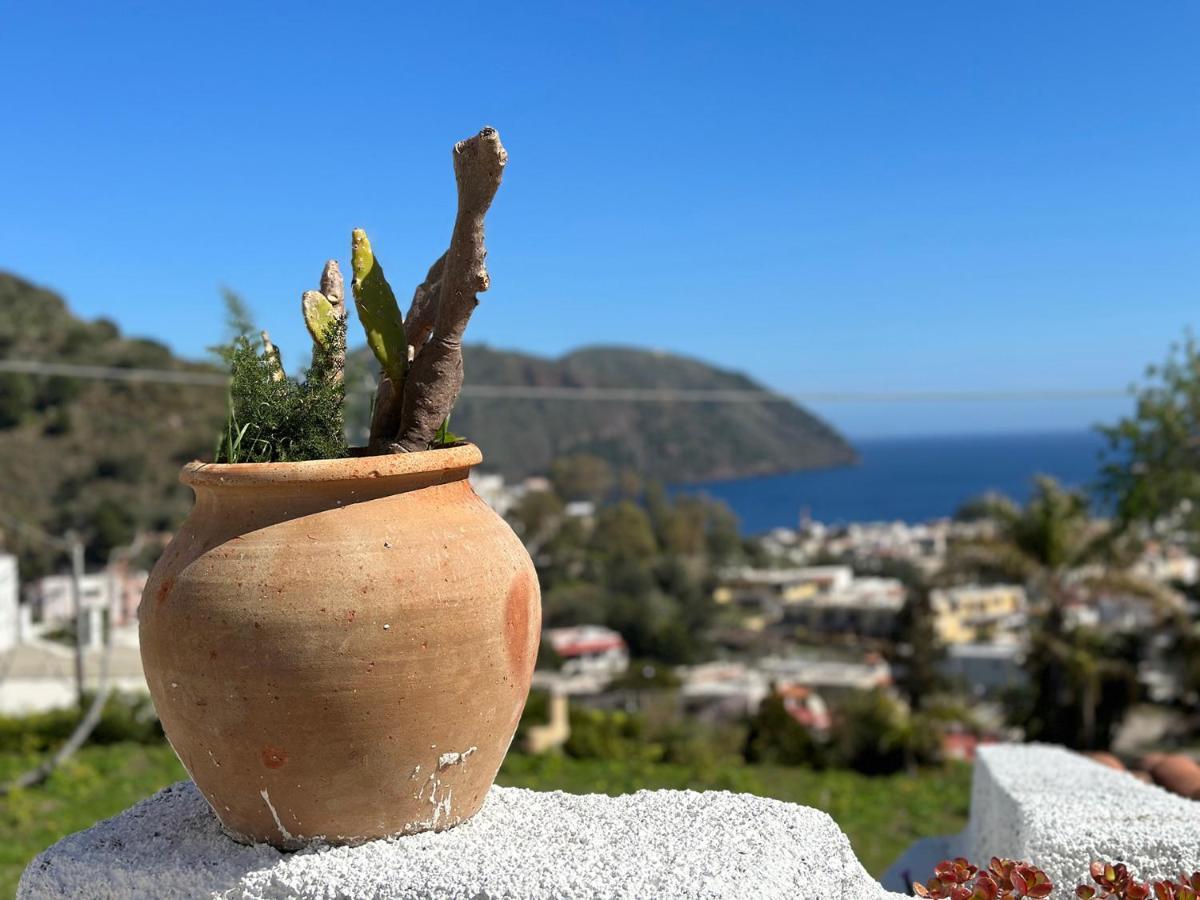 Villa La Milanina Lipari  Exterior foto