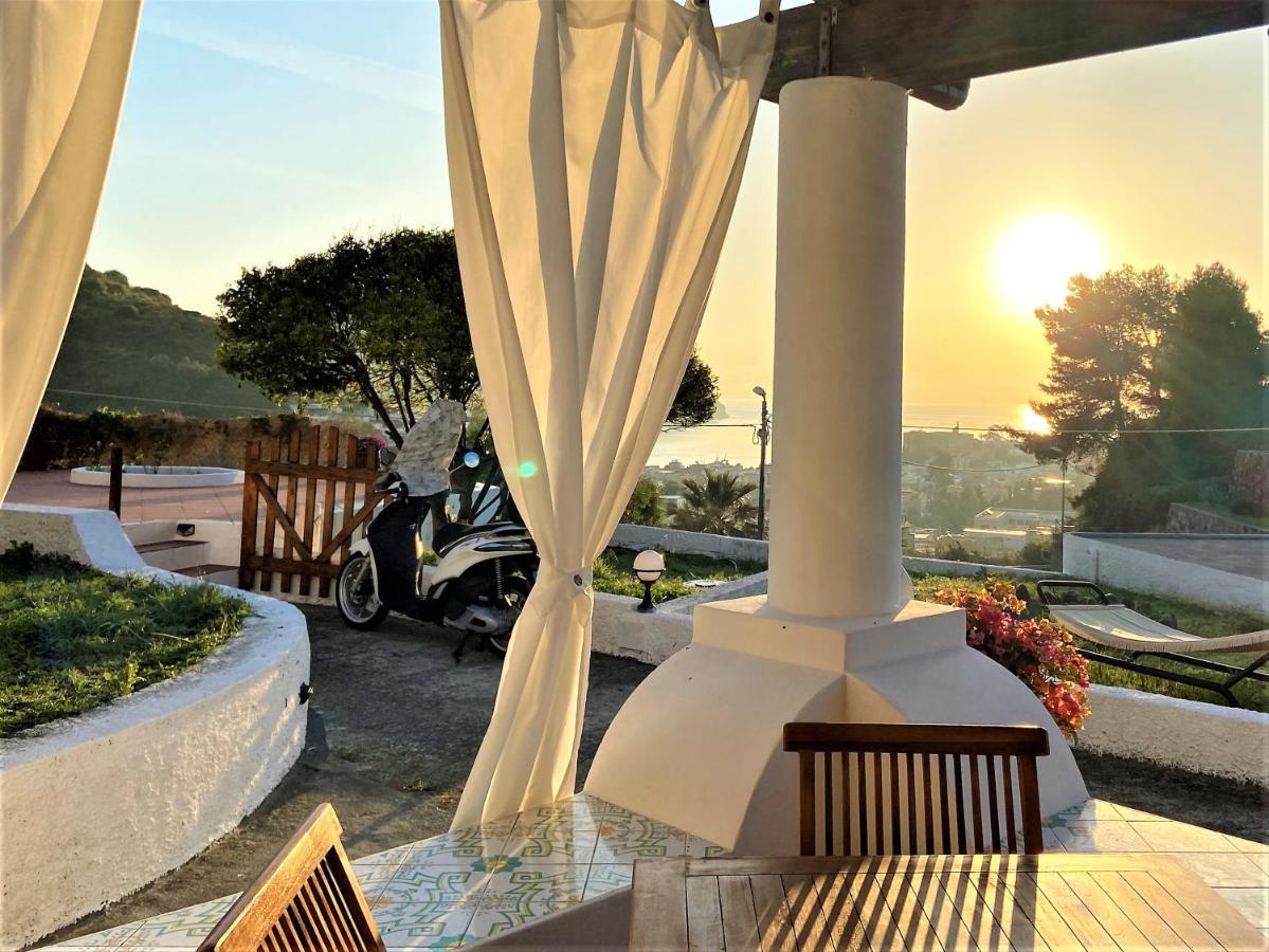Villa La Milanina Lipari  Exterior foto