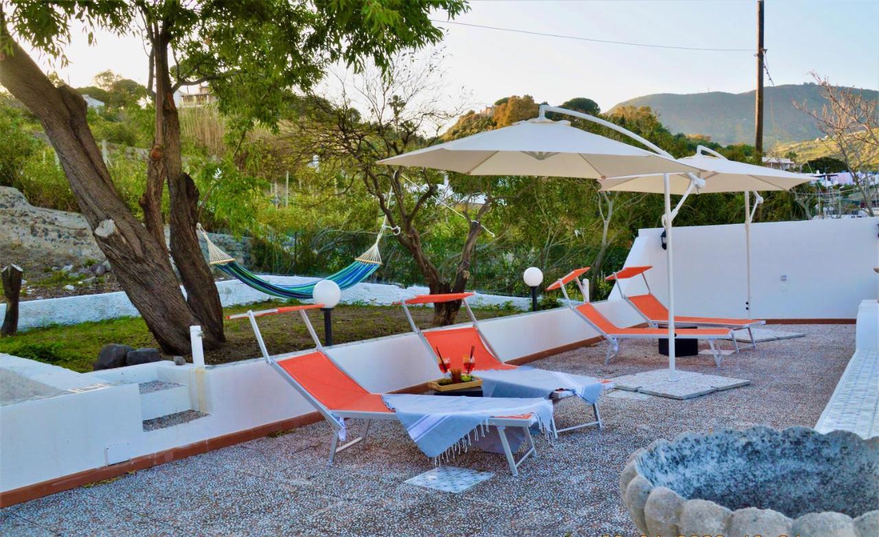 Villa La Milanina Lipari  Exterior foto