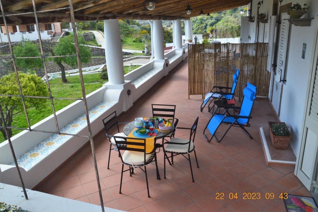 Villa La Milanina Lipari  Exterior foto